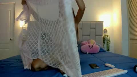 Snapshot of even_scoty chatting on 11-02-25, 02:58 even_scoty online show from 11-02-25, 02:58