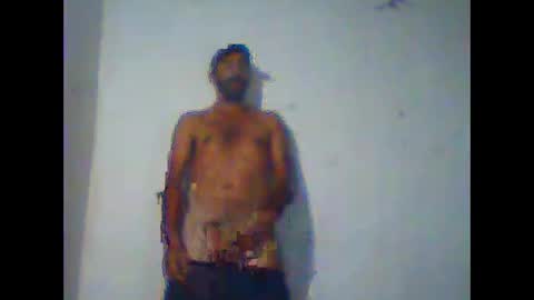 Snapshot of everaldosantos chatting on 11-05-25, 01:16 everaldosantos online show from 11-05-25, 01:16