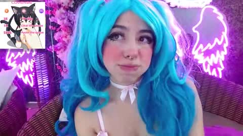 Snapshot of everly_grace chatting on 12-04-25, 08:06 everly_grace online show from 12-04-25, 08:06