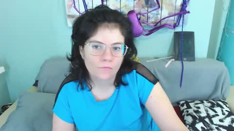 Snapshot of everly_rays chatting on 12-27-24, 06:42 Everly online show from 12-27-24, 06:42