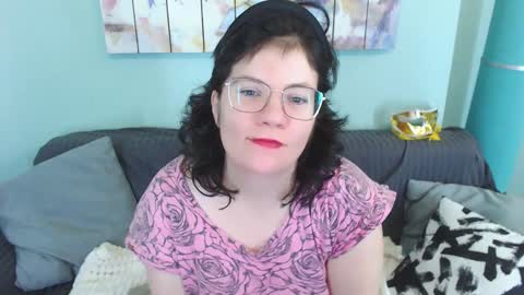 Snapshot of everly_rays chatting on 01-15-25, 09:56 Everly online show from 01-15-25, 09:56