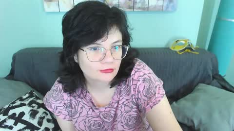 Snapshot of everly_rays chatting on 01-29-25, 04:52 Everly online show from 01-29-25, 04:52