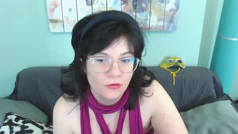 Snapshot of everly_rays chatting on 02-03-25, 06:28 Everly online show from 02-03-25, 06:28