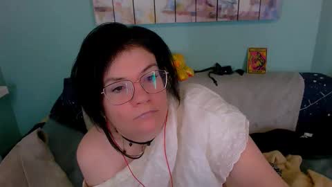 Everly online show from 02-02-26, 05:00