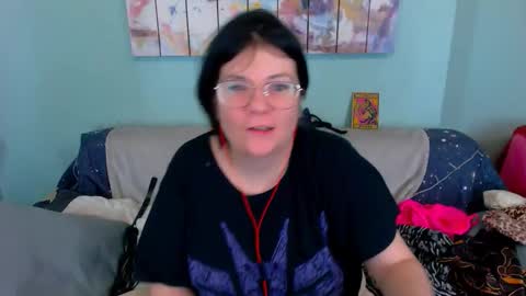 Snapshot of everly_rays chatting on 02-11-26, 03:11 Everly online show from 02-11-26, 03:11