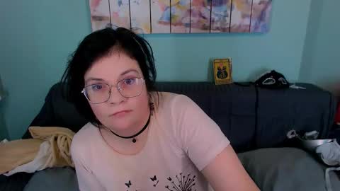 Snapshot of everly_rays chatting on 03-10-26, 08:25 Everly online show from 03-10-26, 08:25