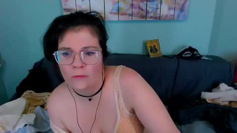 Snapshot of everly_rays chatting on 03-13-26, 05:30 Everly online show from 03-13-26, 05:30