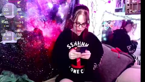 Evie online show from 01-16-25, 04:07