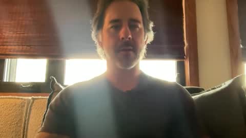 Every Day Is a Holiday online show from 04-29-26, 05:17