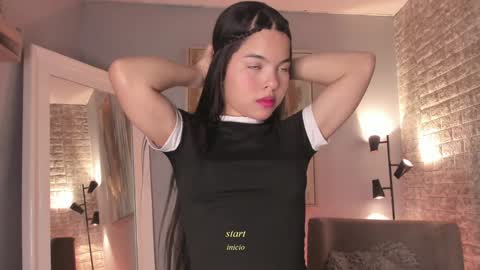 Sophia online show from 01-16-25, 07:41