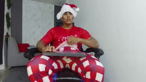 luis online show from 12-04-25, 12:20