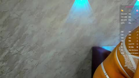 Snapshot of evi_mayy chatting on 03-05-26, 01:01 Evi online show from 03-05-26, 01:01