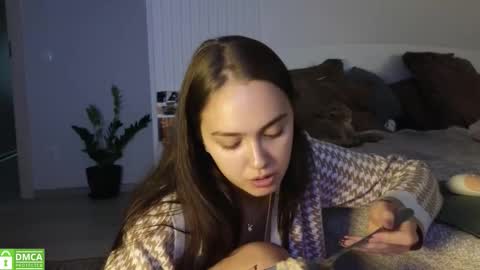 evi_woow online show from 09-21-25, 10:00