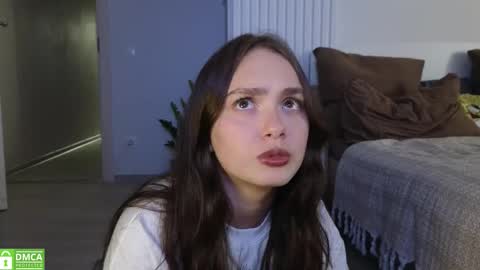 evi_woow online show from 10-06-25, 02:31