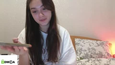 evi_woow online show from 05-23-26, 09:52
