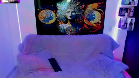 Evie99  online show from 02-13-25, 07:10
