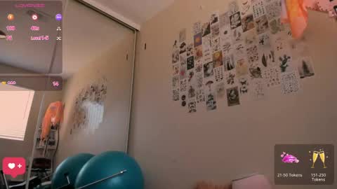 Evie Luna online show from 05-10-26, 07:52