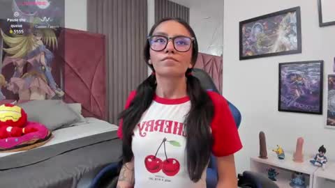 Snapshot of eviiegothell chatting on 07-14-26, 12:33 eviiegothell online show from 07-14-26, 12:33
