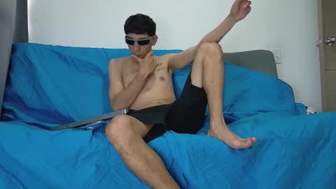 Snapshot of evil_boss1 chatting on 06-06-26, 08:02 evil_boss1 online show from 06-06-26, 08:02