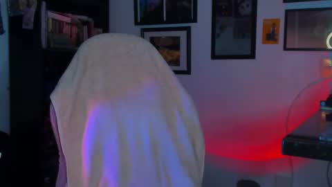 Lucia Ilich.... IG miss palpatine NEXT SHOW 200724 online show from 03-17-26, 03:55