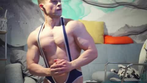 Snapshot of evildavil chatting on 02-10-25, 07:28 David online show from 02-10-25, 07:28