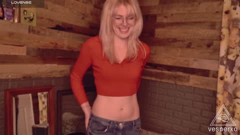 Snapshot of evilvillainess chatting on 01-31-25, 01:12 Vesper - online show from 01-31-25, 01:12