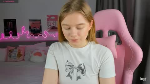 Eva online show from 02-22-26, 03:18