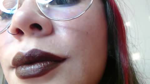 Snapshot of evolethmontenegros chatting on 12-07-24, 06:10 Evoleth online show from 12-07-24, 06:10