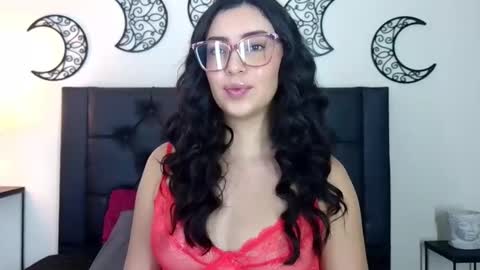 Evolet online show from 11-14-25, 06:28