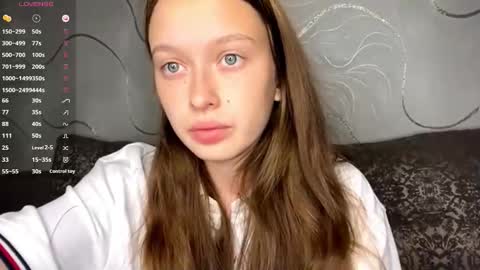 Snapshot of evonnesilvestre chatting on 10-03-25, 03:20 Eva online show from 10-03-25, 03:20