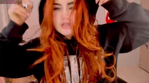 evva_foxxy online show from 12-12-24, 03:05