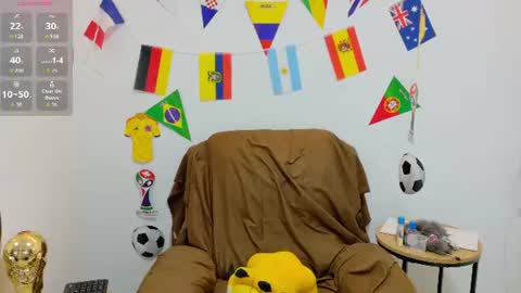 evvaa_moon online show from 06-20-26, 12:41