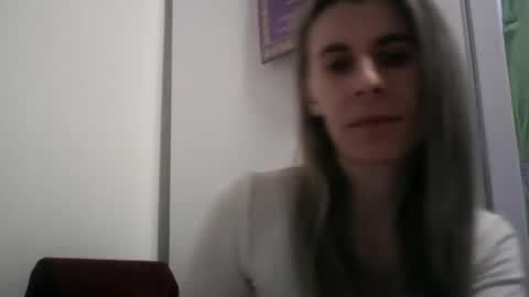 Evva online show from 02-08-26, 03:04