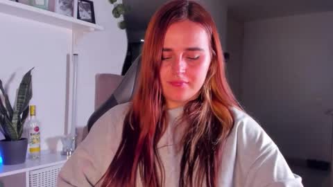 EVY online show from 02-10-26, 02:48