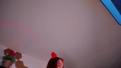 EVY online show from 02-15-26, 03:36