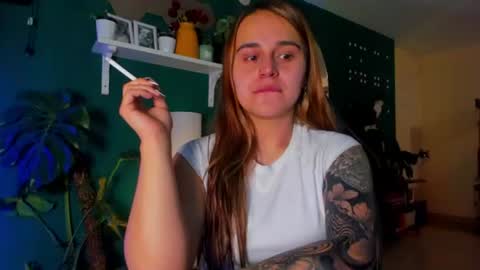 EVY online show from 06-27-26, 01:10