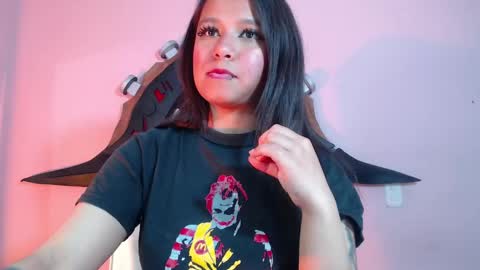 Im Evy online show from 10-20-25, 04:29