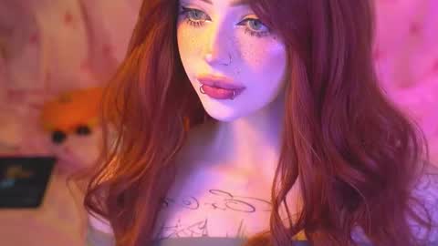 Alyson online show from 03-25-26, 06:58