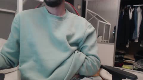 excited222 online show from 10-28-25, 08:18