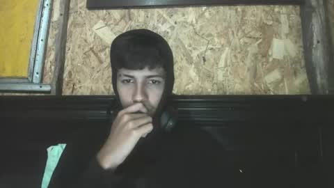 Snapshot of exclusive_ninja chatting on 11-04-25, 01:48  Samuel Montoya  online show from 11-04-25, 01:48