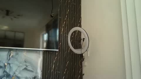 courtney online show from 02-18-26, 06:42