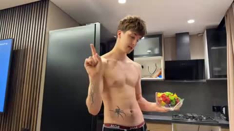 exclusiveflexboy online show from 06-16-26, 11:29