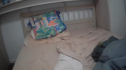 Snapshot of exhibapoil chatting on 06-24-26, 05:28 exhibapoil online show from 06-24-26, 05:28