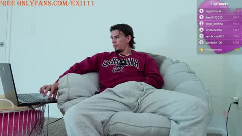 Snapshot of exi111 chatting on 01-14-25, 07:53 Exi111 online show from 01-14-25, 07:53