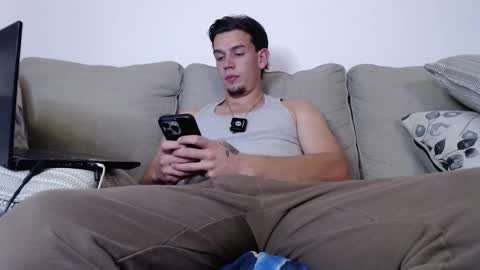 Snapshot of exi111 chatting on 10-13-25, 04:34 Exi111 online show from 10-13-25, 04:34