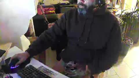 Gio online show from 01-28-25, 08:58