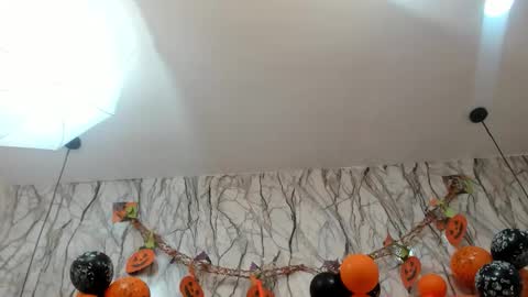 Snapshot of exotic_ebony_ chatting on 10-21-25, 07:03 Alison online show from 10-21-25, 07:03