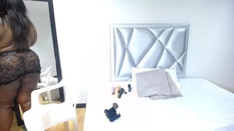 exotic_karmella online show from 02-01-25, 11:27