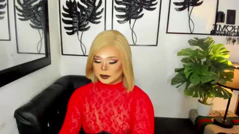 Lindsay online show from 06-03-26, 06:46
