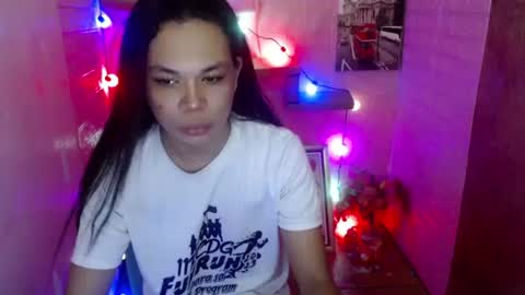 Nica online show from 12-19-24, 11:18